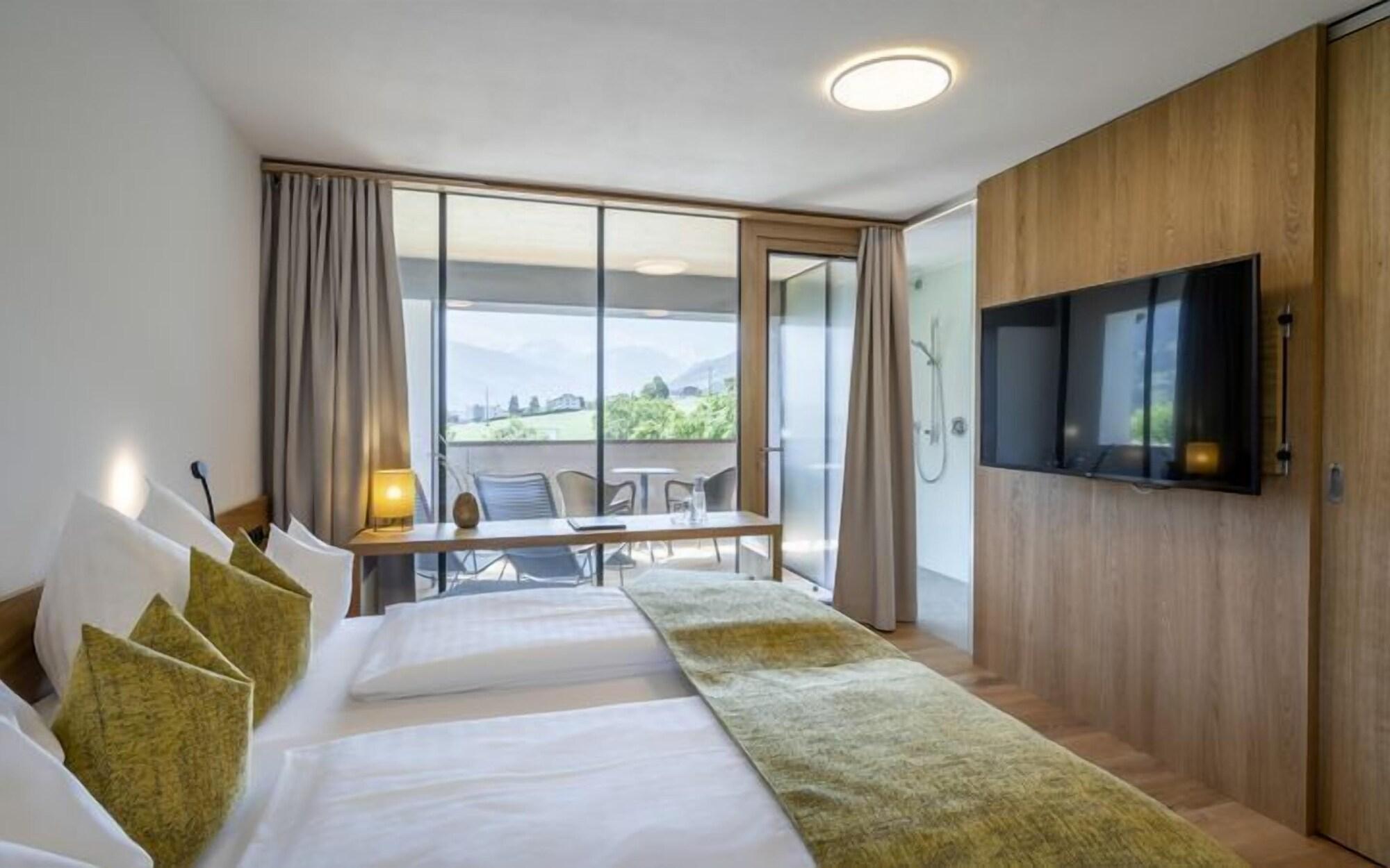 Gardenhotel Crystal Fügen Zewnętrze zdjęcie