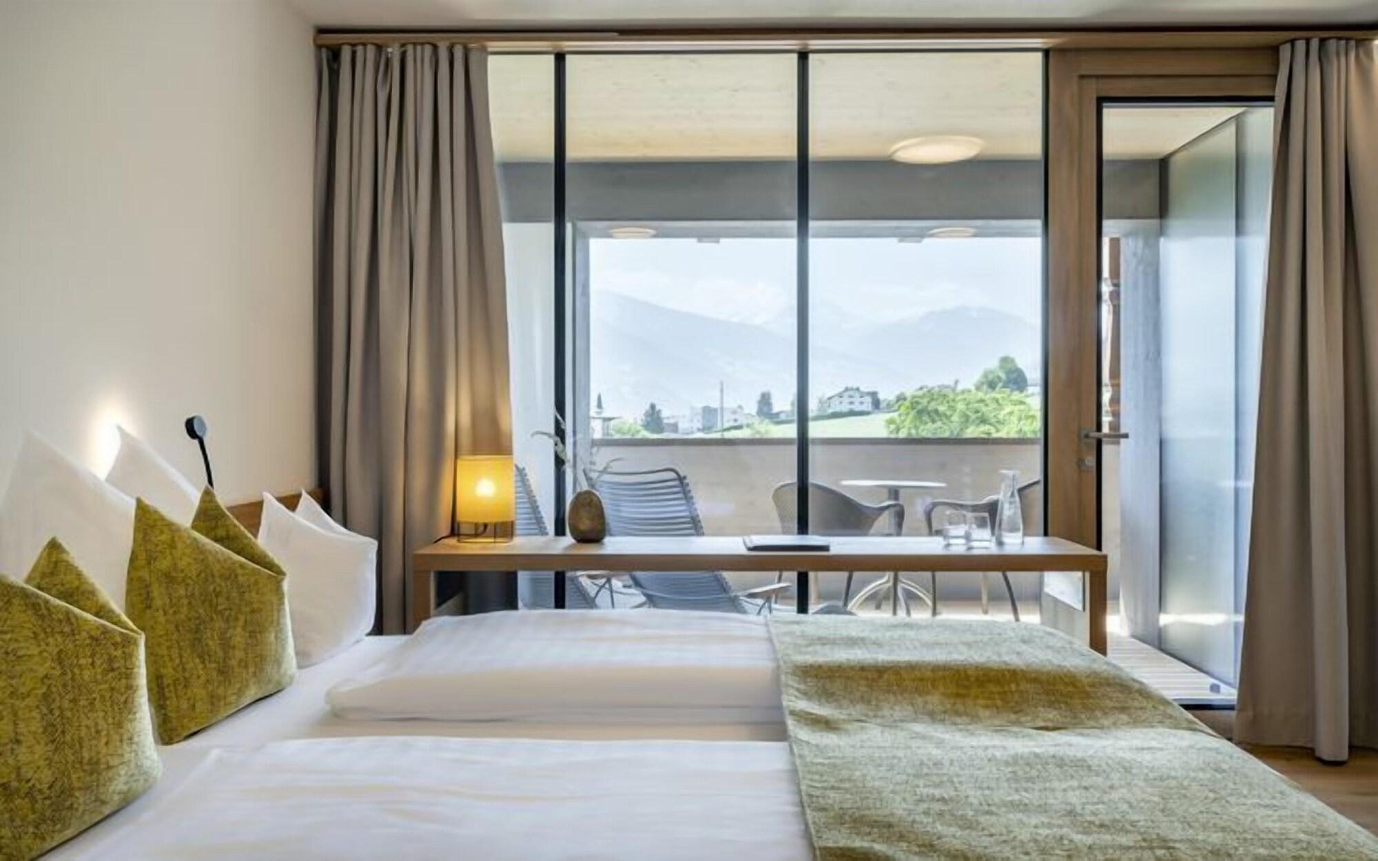 Gardenhotel Crystal Fügen Zewnętrze zdjęcie