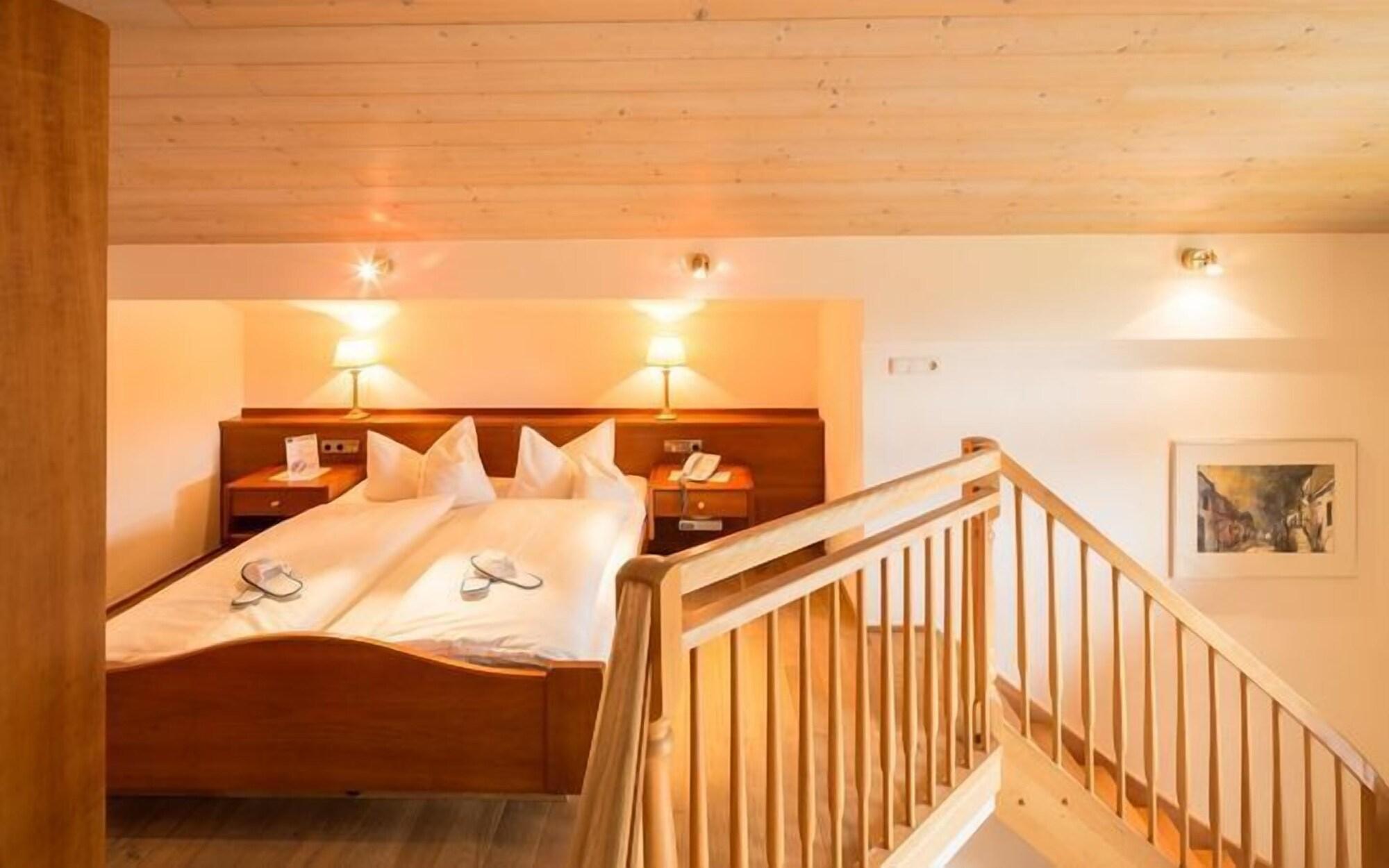 Gardenhotel Crystal Fügen Zewnętrze zdjęcie